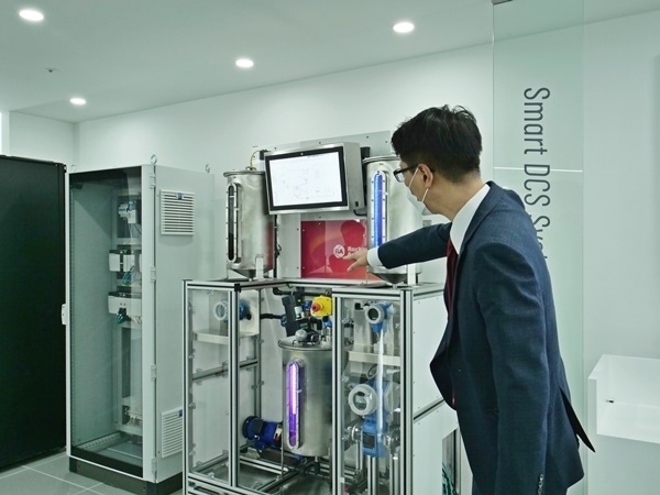 로크웰 오토메이션 고객체험센터에서는 산업 자동화에 필요한 다양한 장비가 전시되어 있다. (사진 : 헬로티)