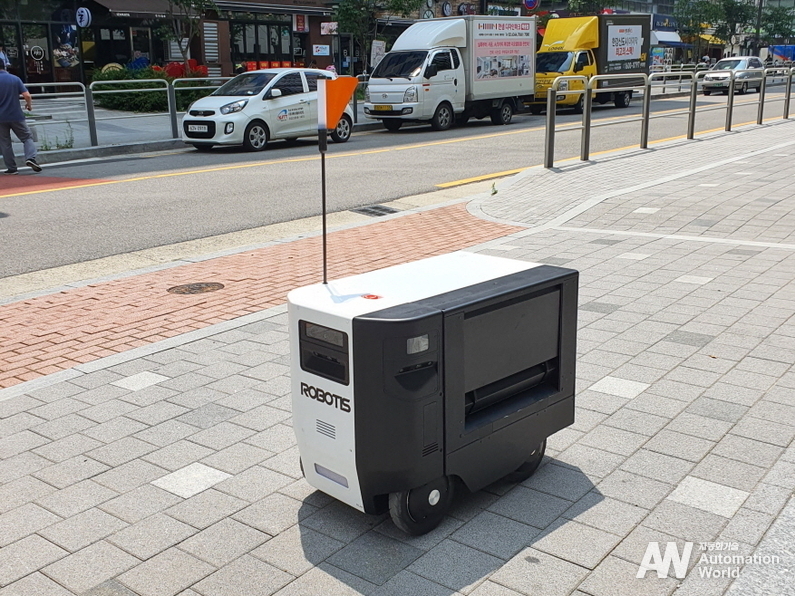 출처 : 로보티즈