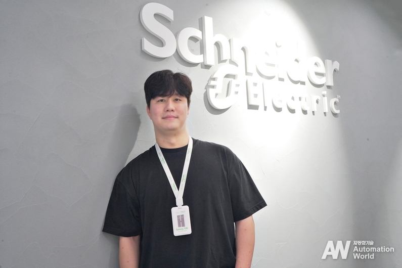 박재웅 슈나이더 시큐어파워 사업부 매니저. 데이터센터 내 핵심 인프라를 세분화해 조립하는 '모듈형' 솔루션을 공개했다. 