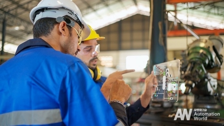 [AW 2026 프리뷰-주목 솔루션④] 센서 없는 예지보전에서 PLC 자동 코딩까지…제조 AI 시대 시작됐다